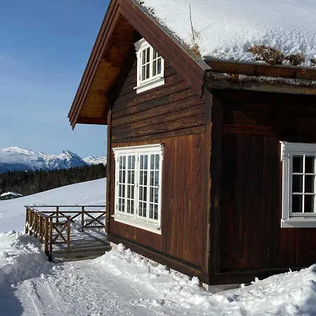 Holiday home Lostegard Gol