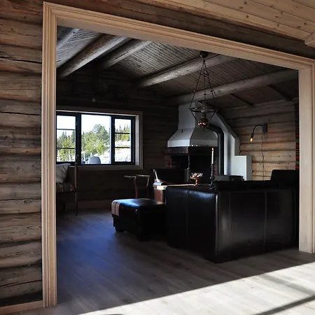 Tatil Evi Lostegard At The Of Golsfjellet