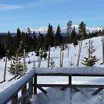 Nyaraló Lostegard