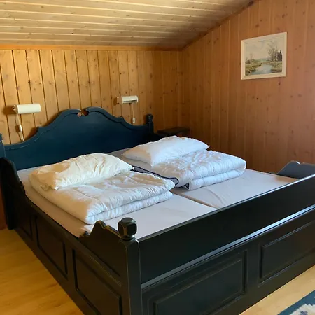Nyaraló Lostegard *